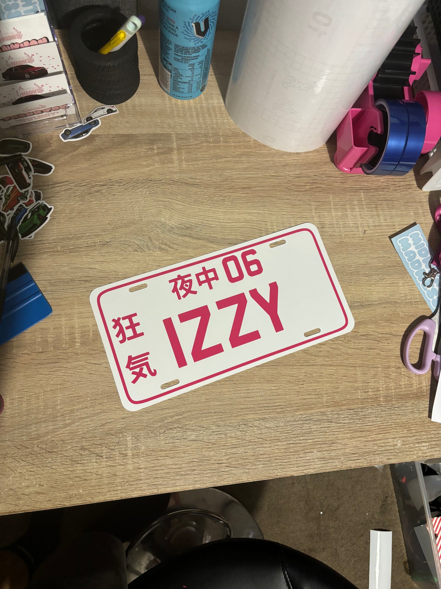 Custom Coloured Show Plates